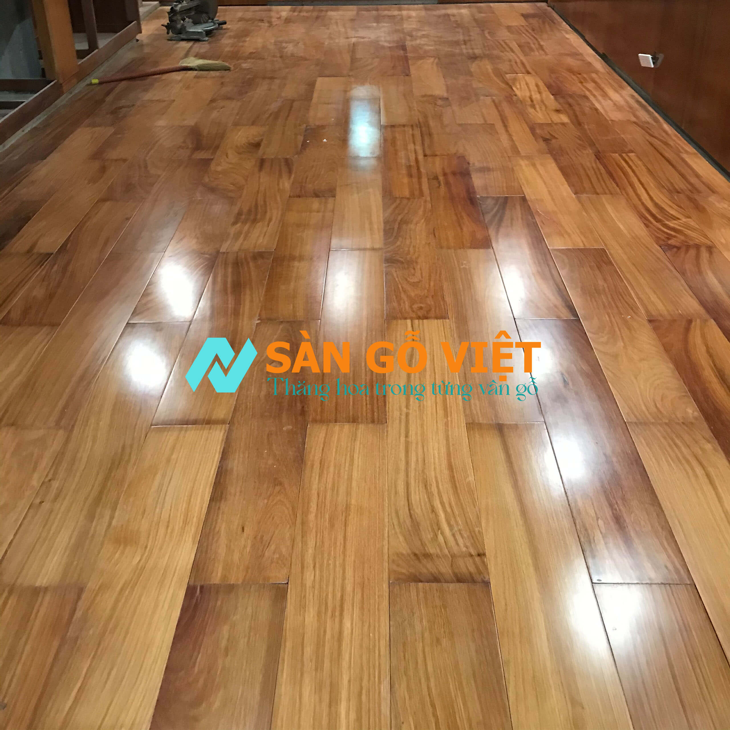 Sàn gỗ căm xe